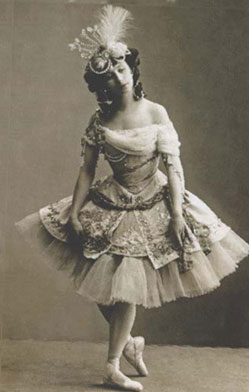 Анна Павлова  - известная русская балерина 19 века.